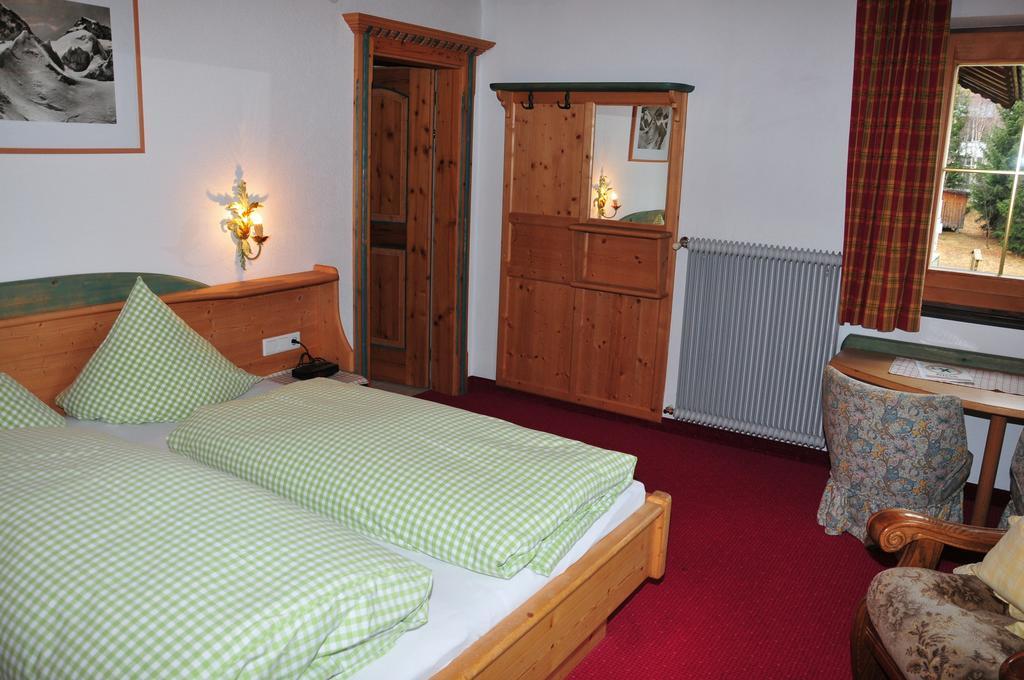 Pension Belvedere Galtuer Room photo